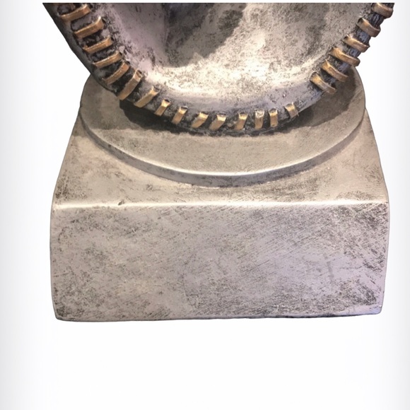 VINTAGE Baseball Glove And Ball Silver Resin Decor BNWOT - Picture 5 of 7